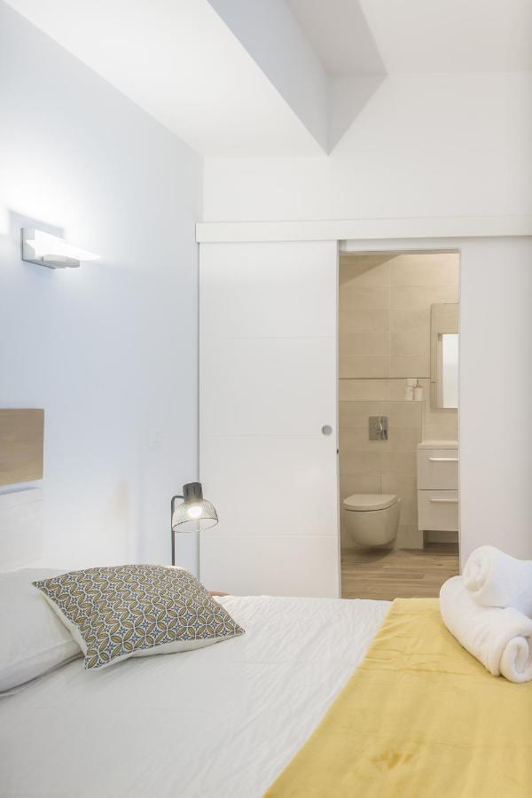 Apartamento Loft Courtalon - Haut Standing - Patio - Parking Prives Troyes Exterior foto