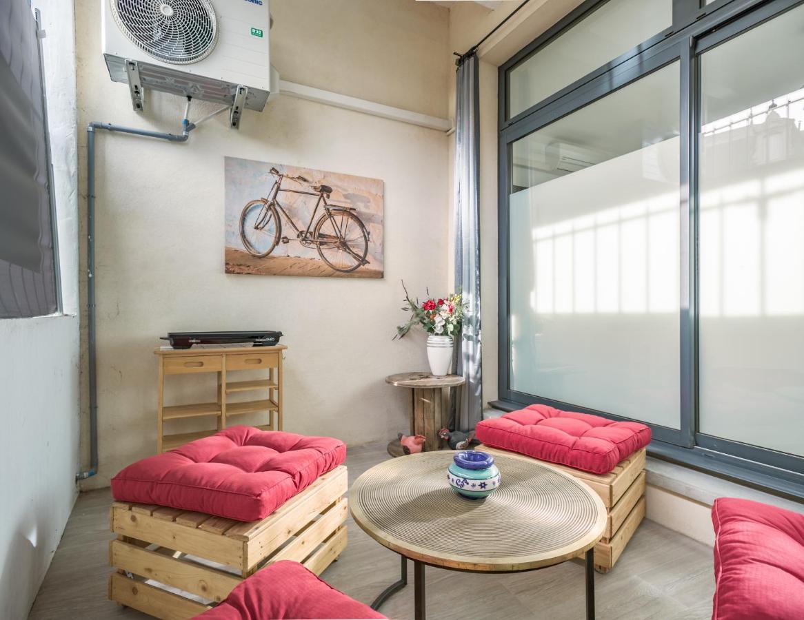 Apartamento Loft Courtalon - Haut Standing - Patio - Parking Prives Troyes Exterior foto