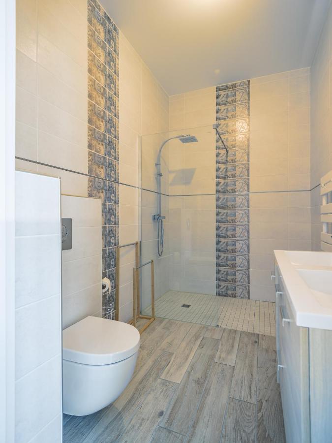 Apartamento Loft Courtalon - Haut Standing - Patio - Parking Prives Troyes Exterior foto