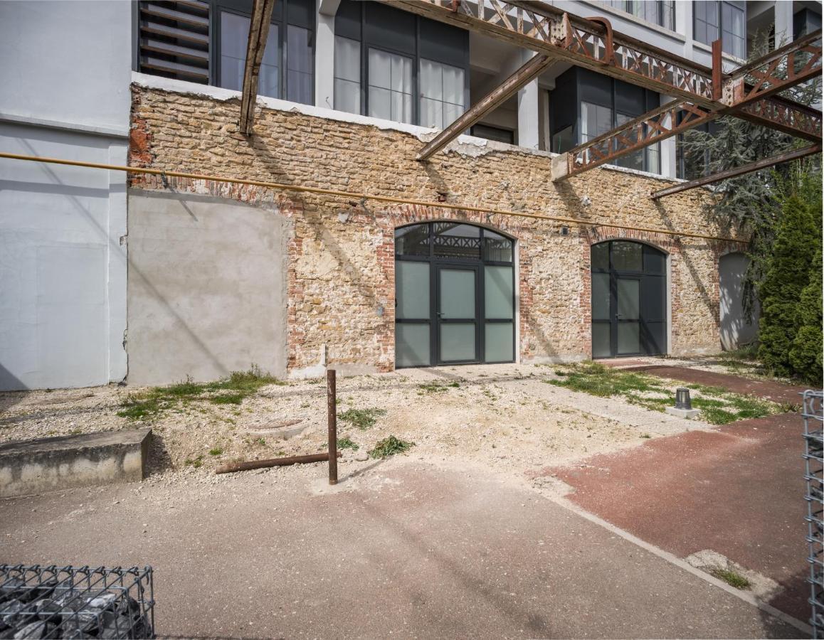 Apartamento Loft Courtalon - Haut Standing - Patio - Parking Prives Troyes Exterior foto